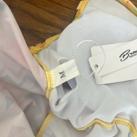 Brazilian One Piece Geometric Sexy Swimsuit Size M New With Tag - Picture 7 of 7